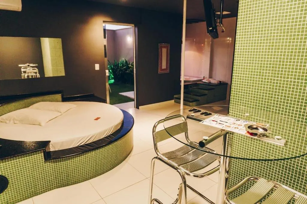 Champagne Motel By Drops Tubarão Brésil